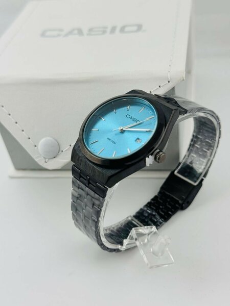 Montre Casio Classique Élégante