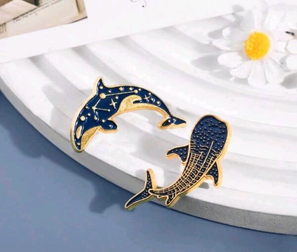 Lot de Pin's Designs Uniques