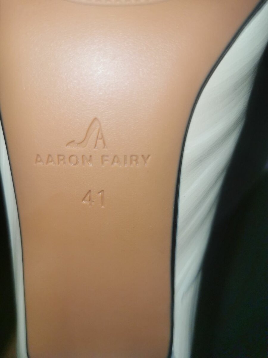 Aron Fairy high heels