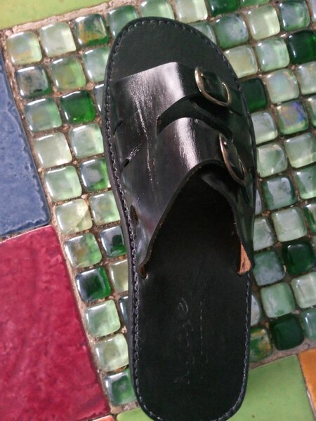 Sandales en cuir élégantes