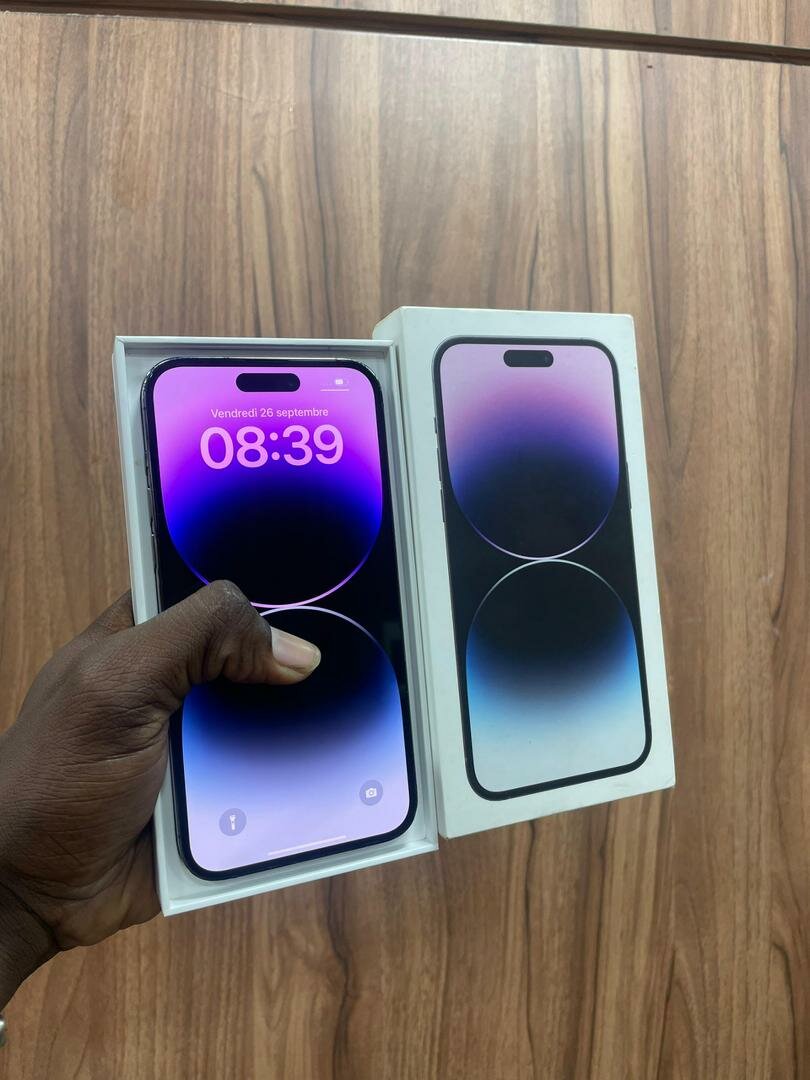 iPhone 14pro Max 256g avec car