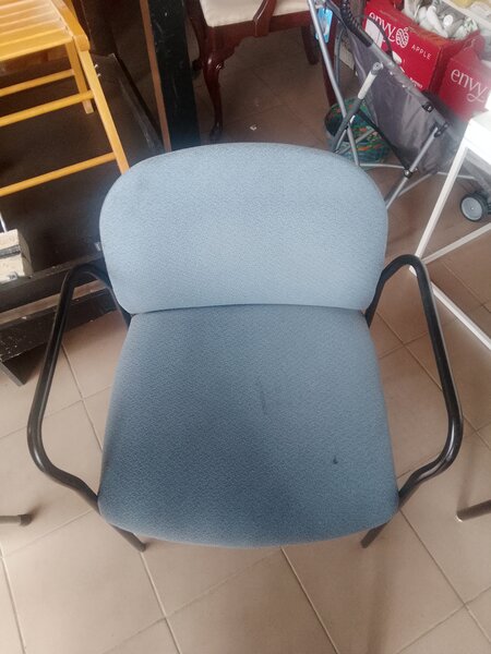 Chaise de bureau rembourrée