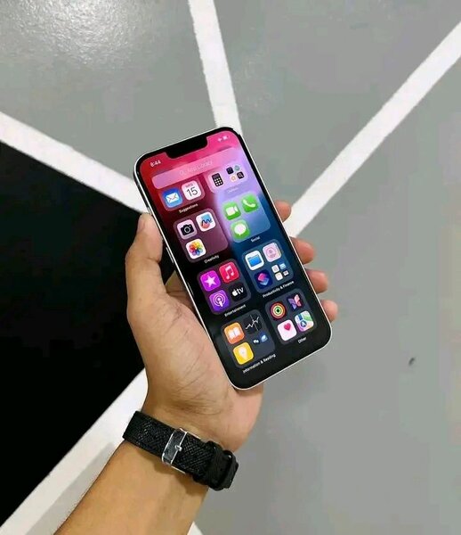 Iphone 13 simple