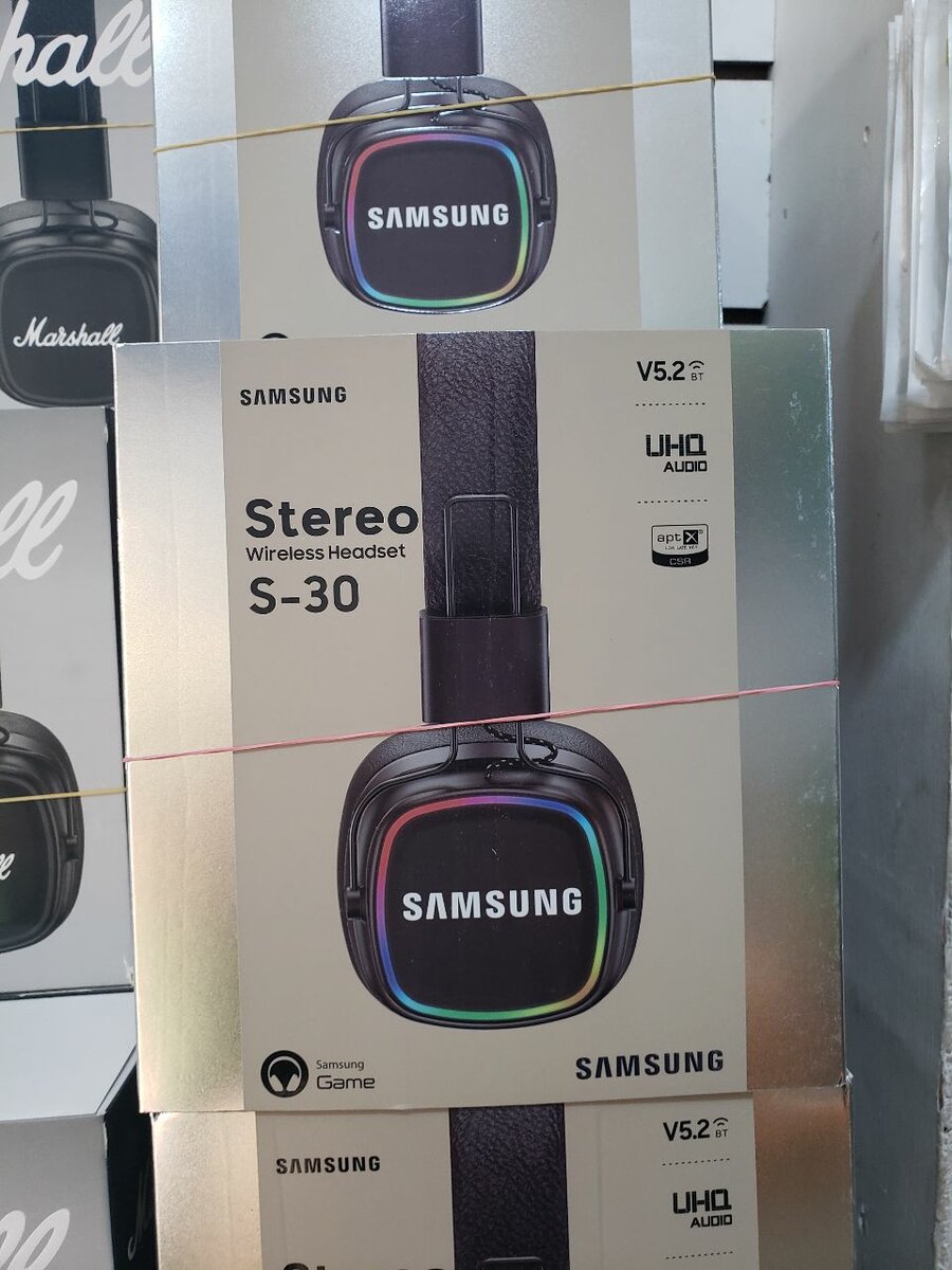 Jbl ,samsung headset