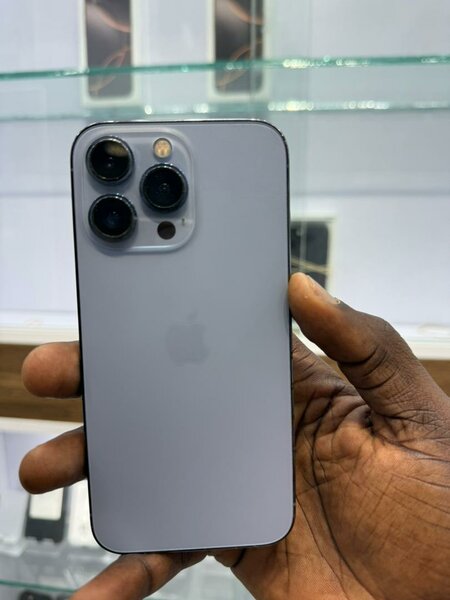 13pro 128g écran fissur