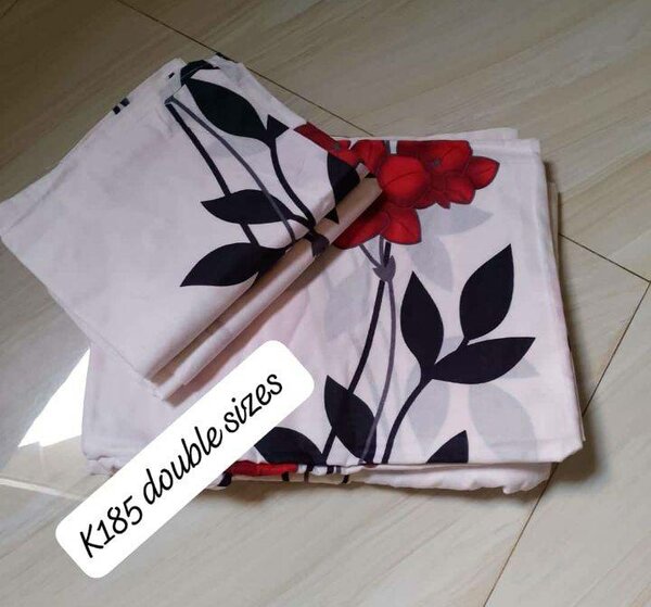 Bed linen set (2 sheets and 2 pillowcases)