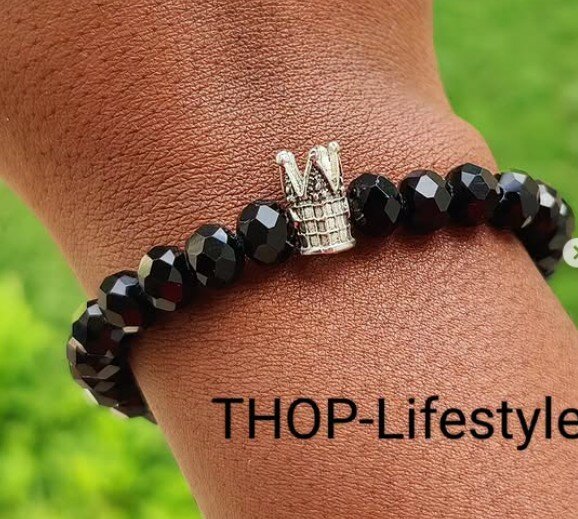 Handcrafted bracelet 