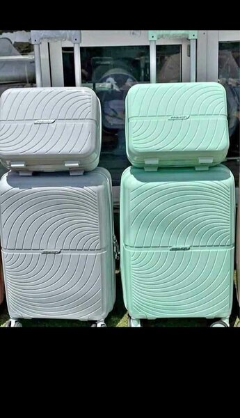 Valises Rigides à Roulettes