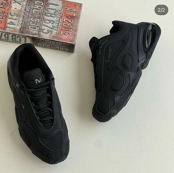 NIKE CLASSIC