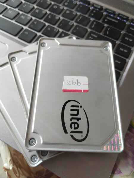Disque SSD Intel 256 Go 2,5"