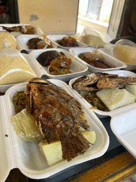 Plateaux repas africains