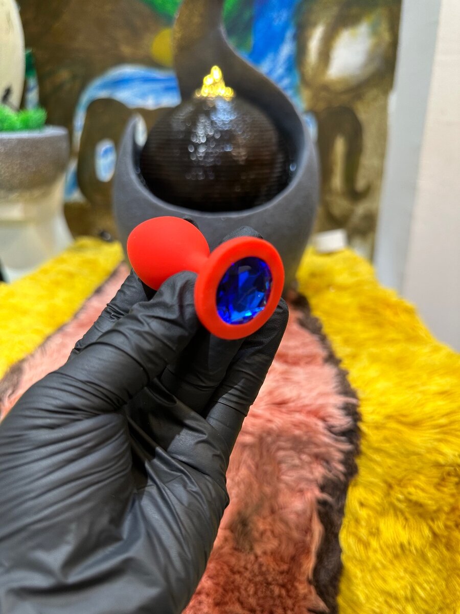Plug en silicone avec bijou
