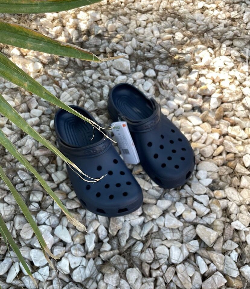 CLASSIC CROCS
