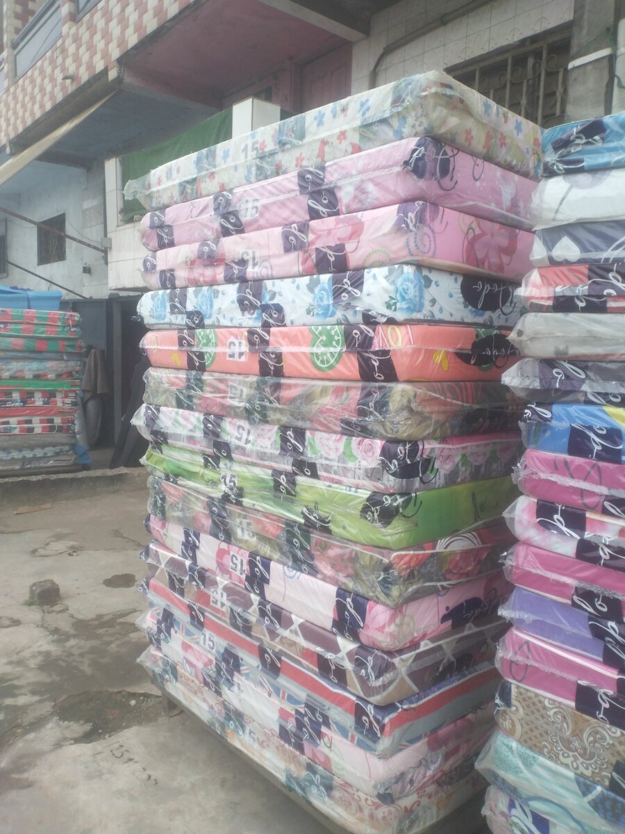 Matelas ordinaire épaisseur 10