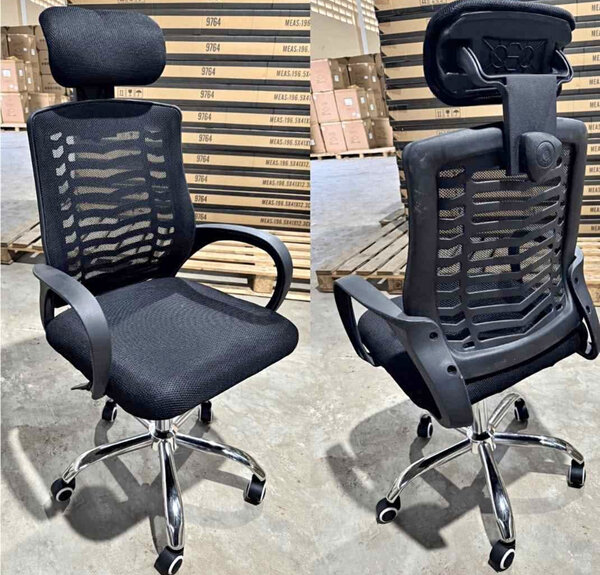 Bureau moderne avec chaise ergonomique