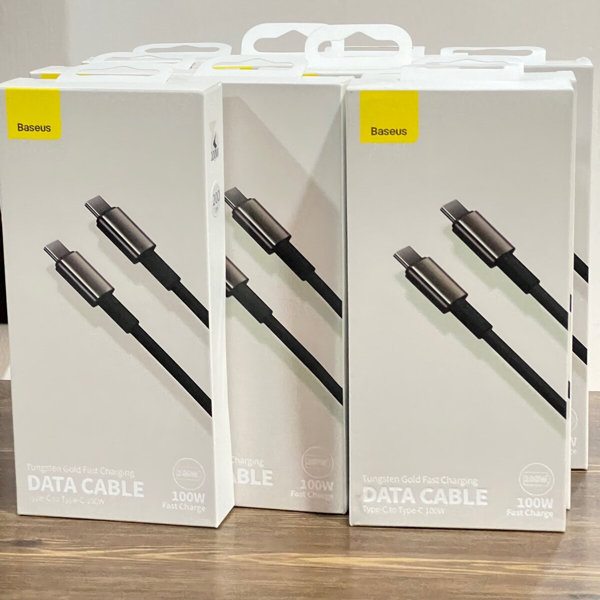 USB-C to USB-C Fast Charger / Cable