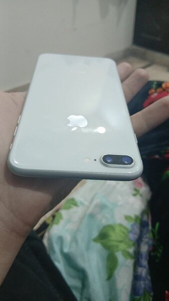 IPHONE 8 PLUS
