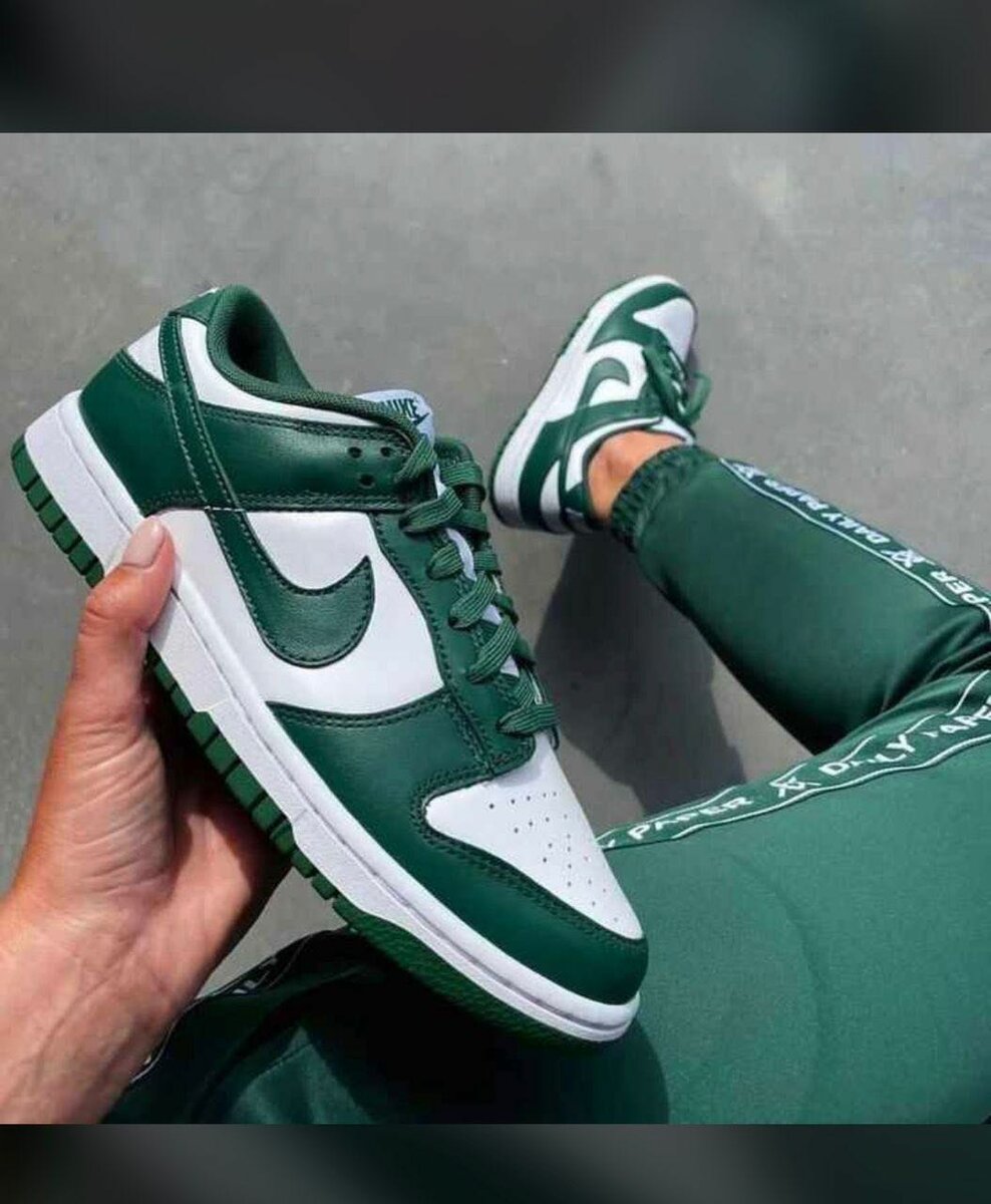 Nike Dunk Low