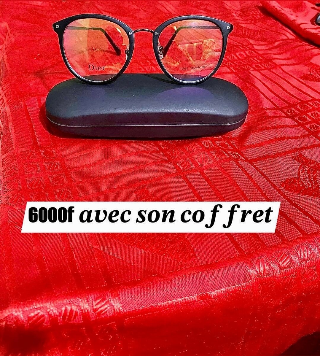 𝑳𝒖𝒏𝒆𝒕𝒕𝒆 𝒔𝒐𝒍𝒂𝒊𝒓𝒆