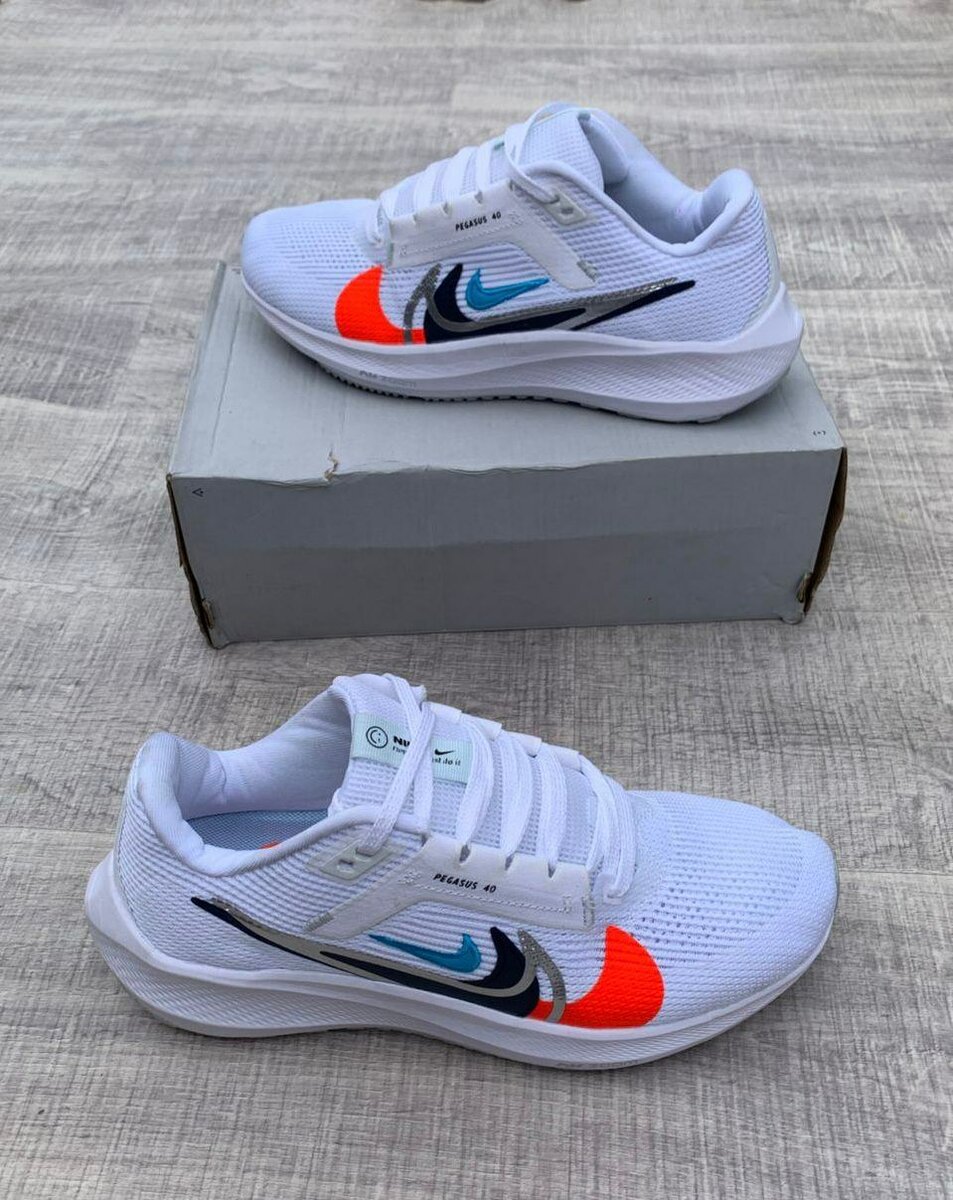 Chaussures de course blanches