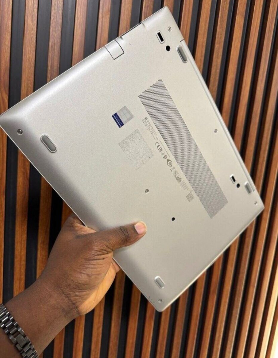 Hp elitebook, Face ID, touchscreen and fingerprint