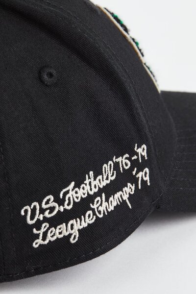 Мужская кепка