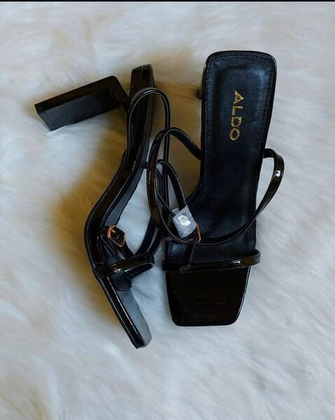 Ladies heels