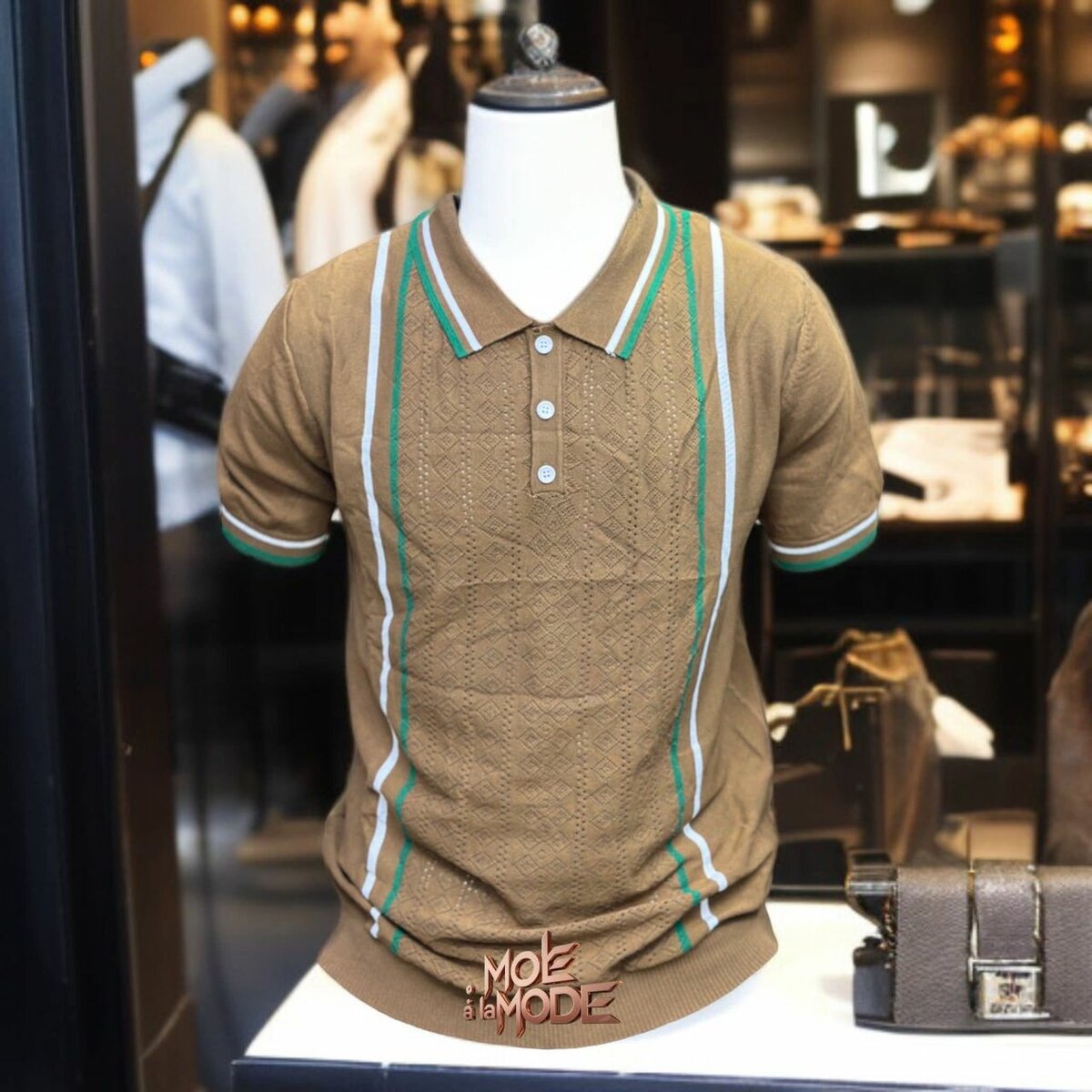 Polo en tricot rayé pour hommes