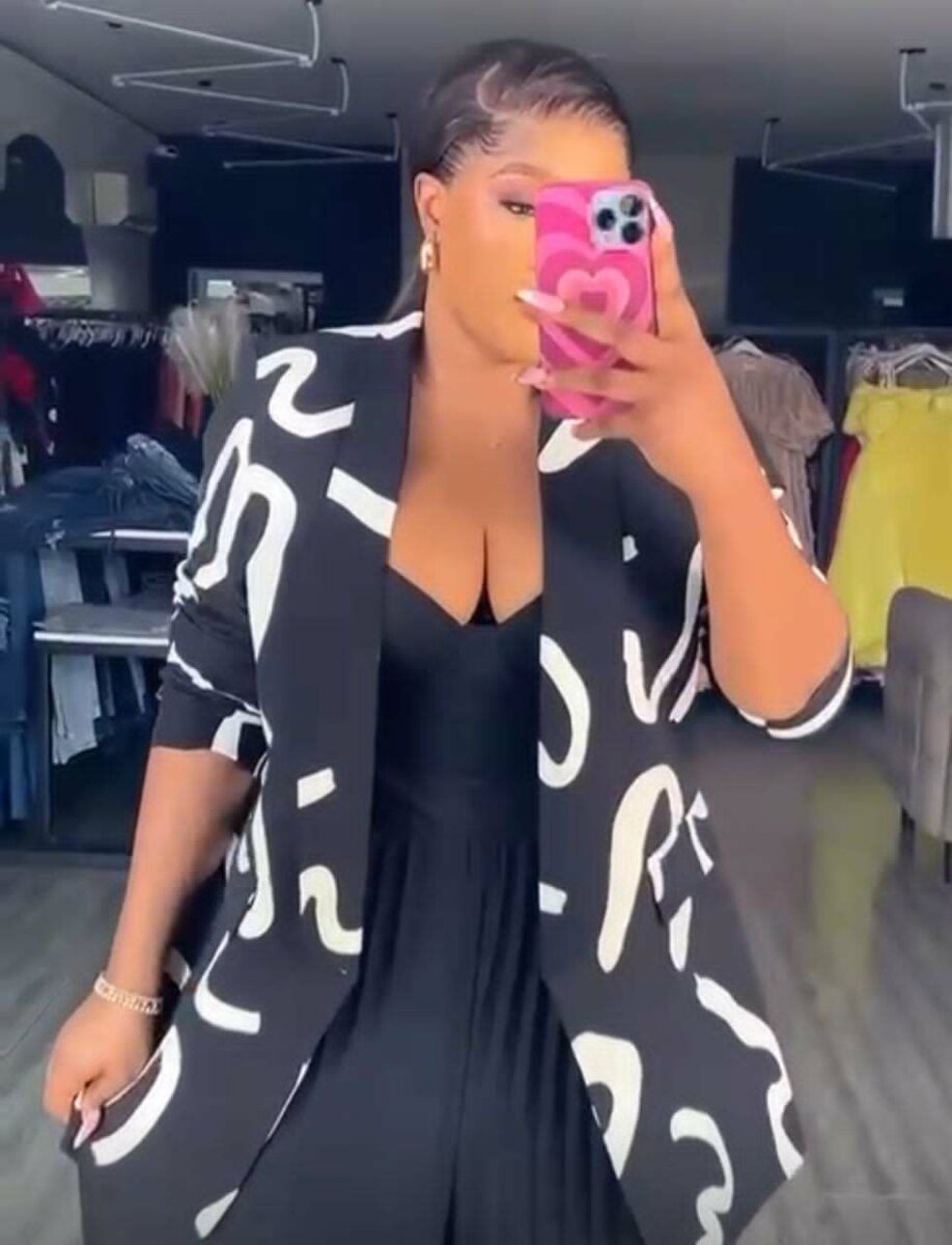 Stylish Women's Blazer