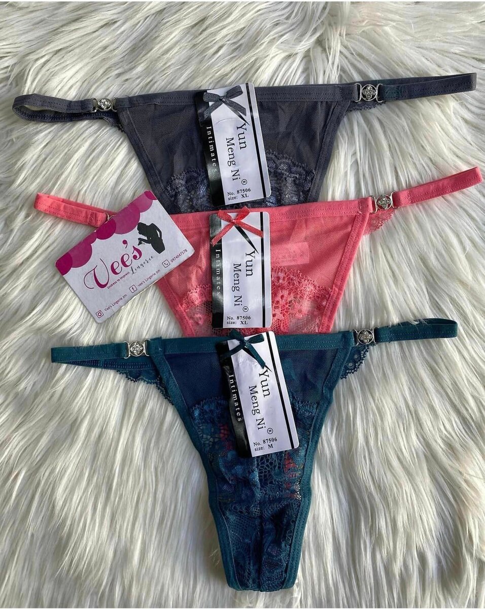 Strings et culottes pour femmes