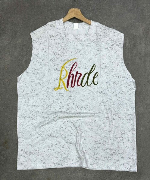 Débardeurs imprimés tendance