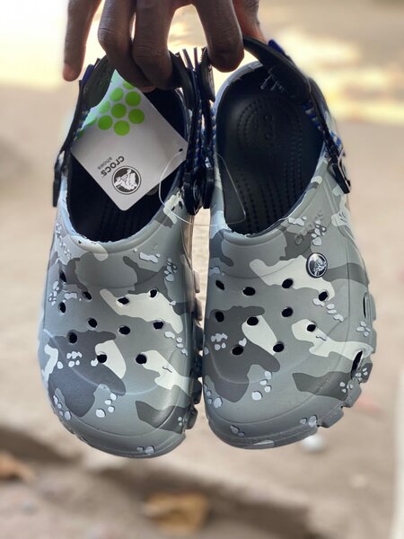 Sabots crocs à motif