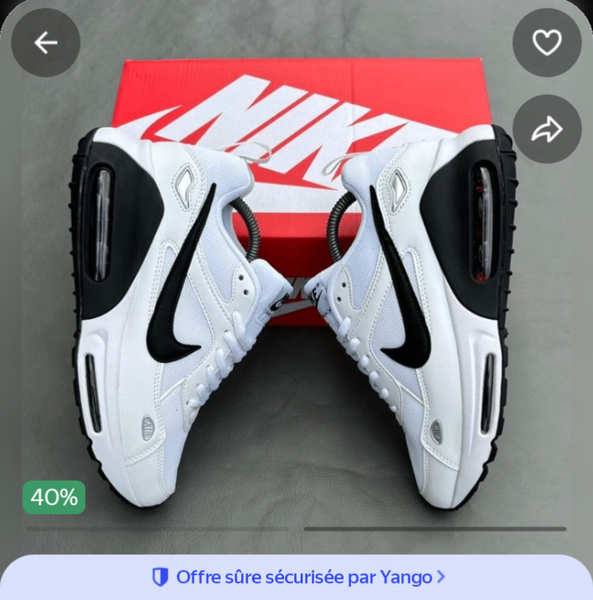 Chaussures Nike Air Max Blanches