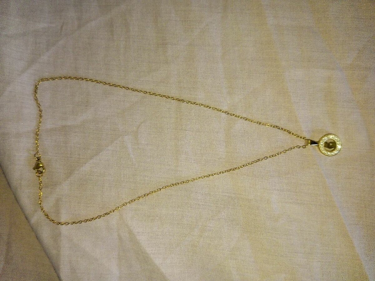 Collier doré 0,005 karat