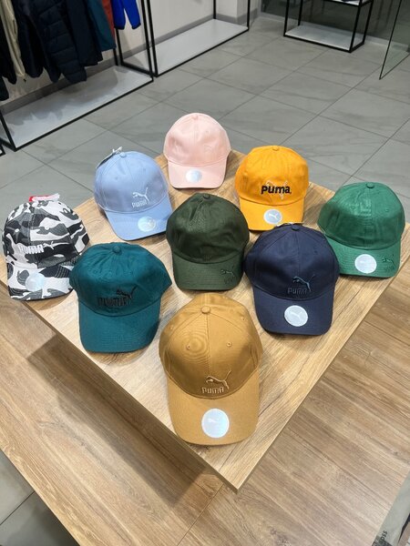 Оригинальные кепки от фирмы Puma