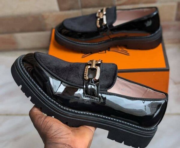 Chaussures élégantes homme