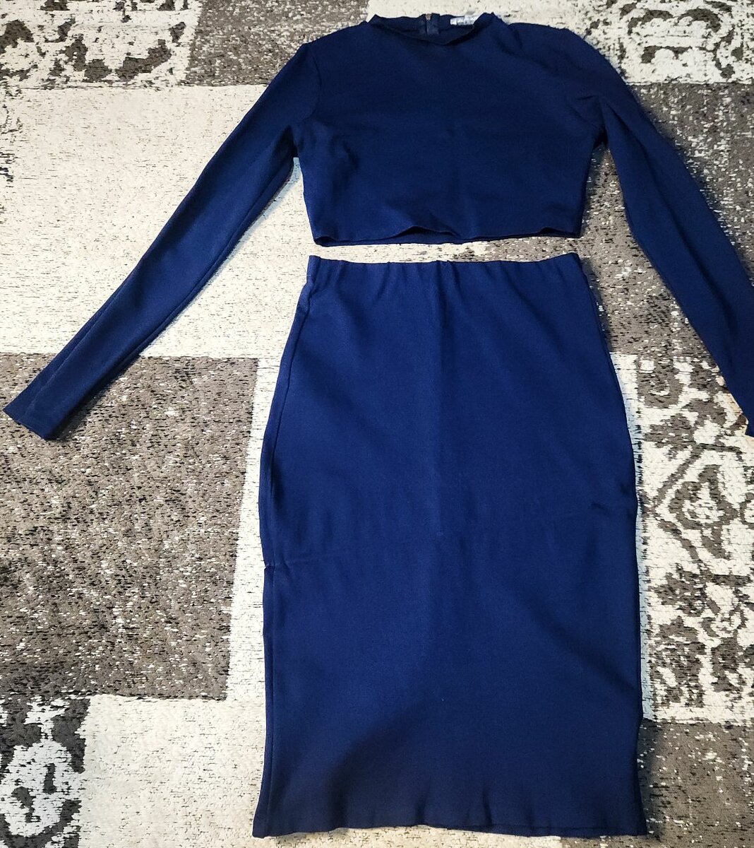 Charlotte Russe Crop Top And Pencil Skirt (Thrift)