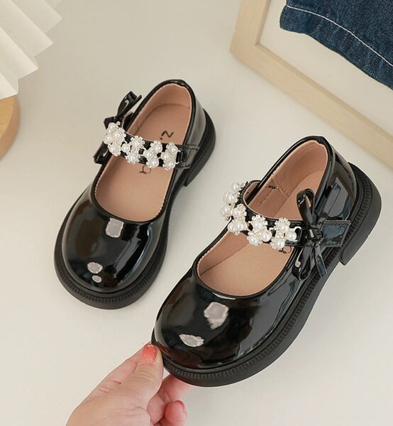 Ballerines noires pour filles