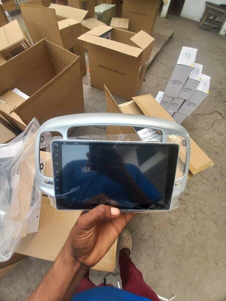 Hyundai accent 2009 Android