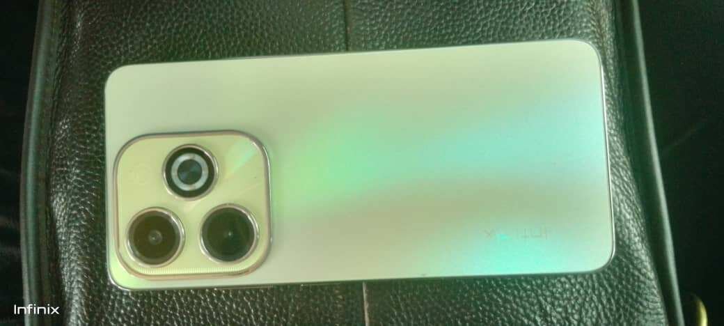 Original infinix hot 40i