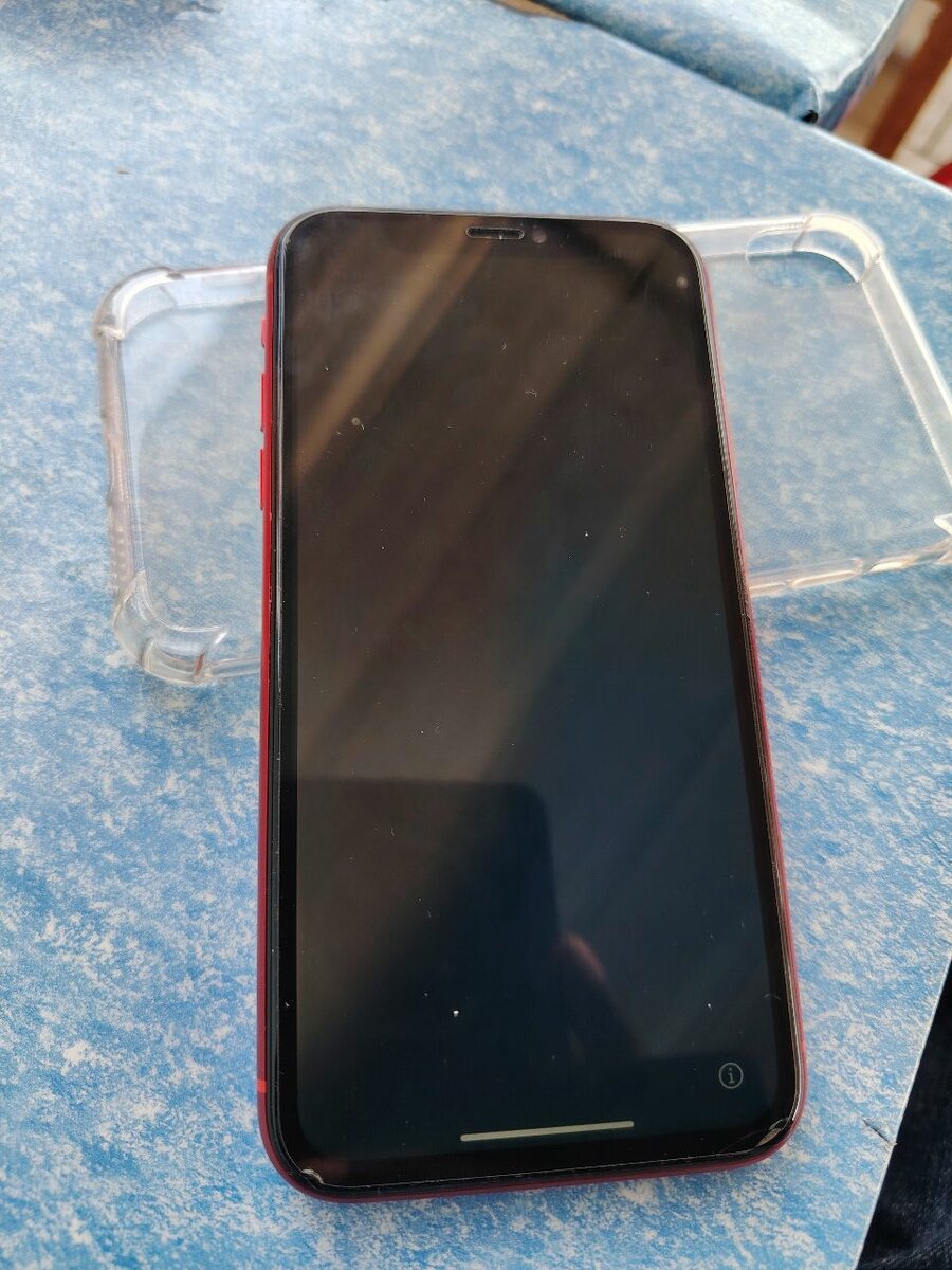 iPhone rouge XR