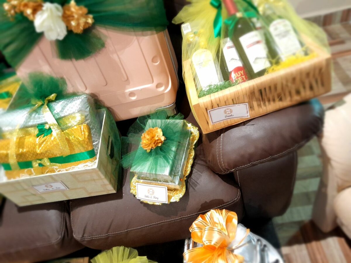 Beautiful Engagement Dowry wrapping