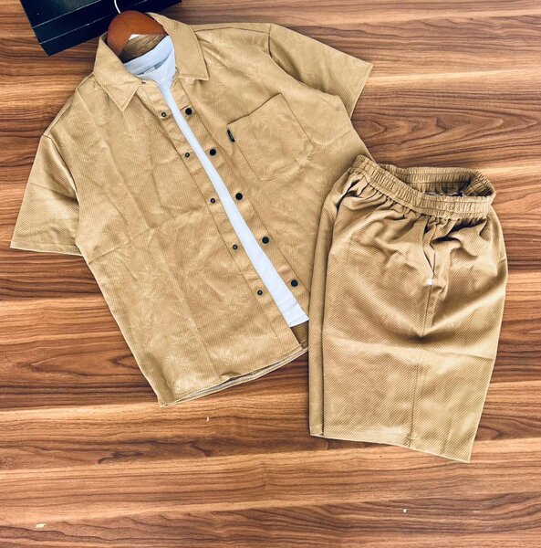 Classic top and down shorts