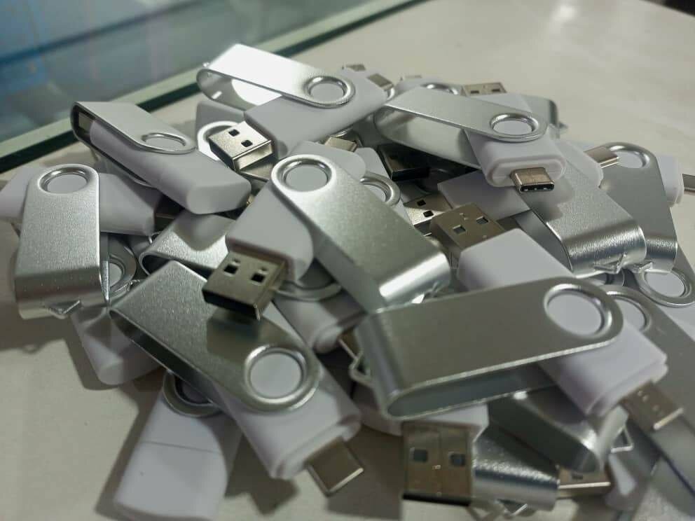 *Clé USB 3.0 OTG Samsung 2 en 1, 8G