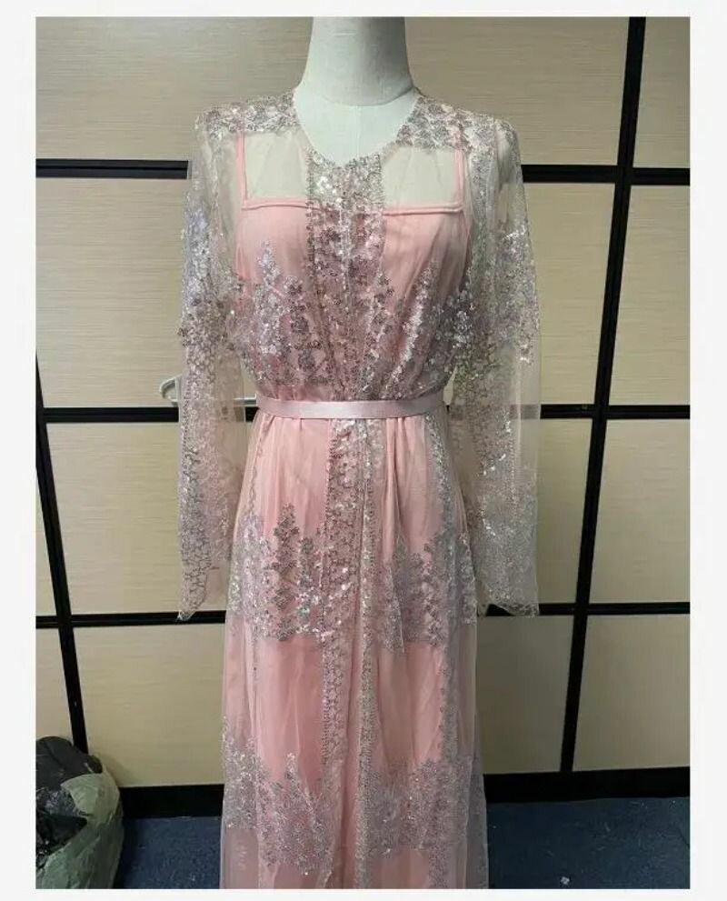 Robe Longue Rose avec Paillettes