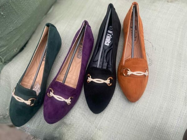 Lovely full shoes available