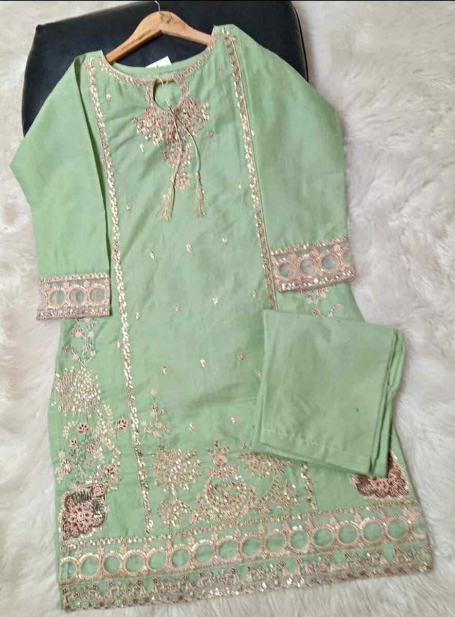 Beautiful casual dress 2pc