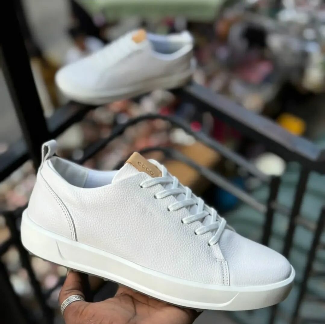 Baskets blanches en cuir pour hommes