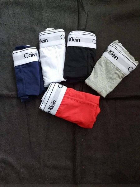 Lot de boxers Calvin Klein et Tommy