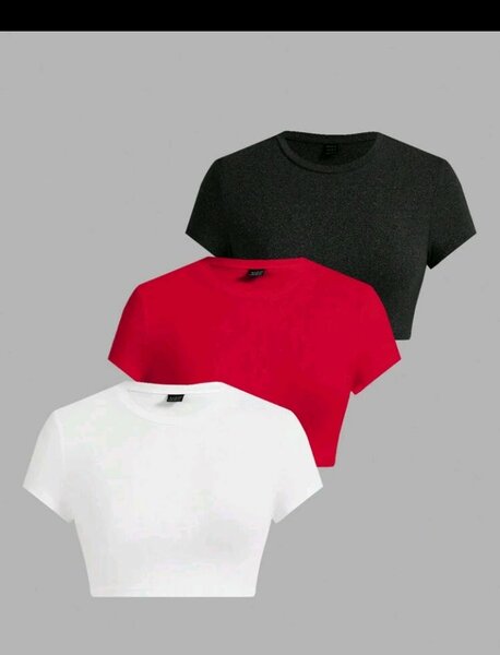 Women form-fitting crop top